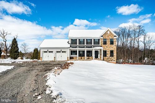 104 Ferry Ln, Phoenixville, PA, 19460-2604 | Card Image