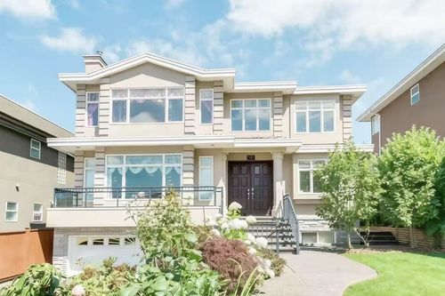 7157 Ridgeview Dr, Burnaby, BC, V5A4S1 | Card Image