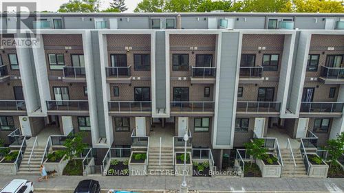 19a-1430 Highland Rd W, Kitchener, ON, N2N0C3 | Card Image
