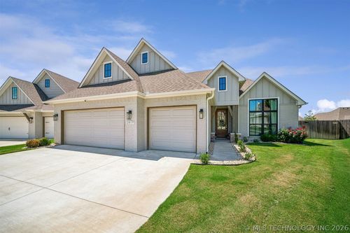 2019 W 113th St S, Jenks, OK, 74037-2491 | Card Image