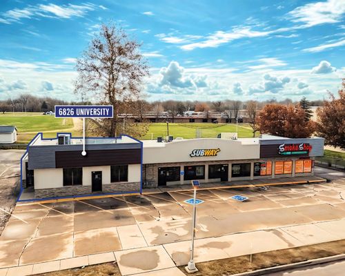 6826 University Ave, Cedar Falls, IA, 50613-5129 | Card Image