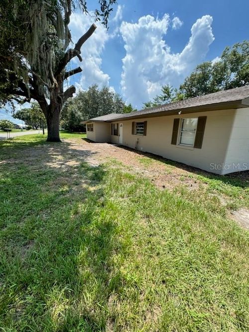 9 Mays Rd, Winter Haven, FL, 33880-4852 | Card Image
