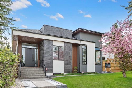 1027 39 Avenue Nw, Calgary, AB, T2K0E2 | Card Image