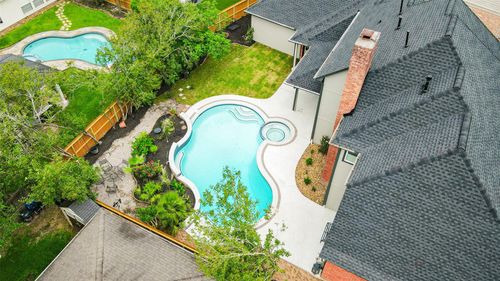 5807 Mountain View Dr, Kingwood, TX, 77345-1827 | Card Image