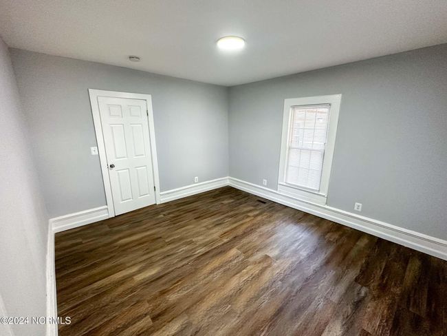 209 E Williamson St, House other with 4 bedrooms, 2 bathrooms and null parking in Mount Olive NC | Image 8