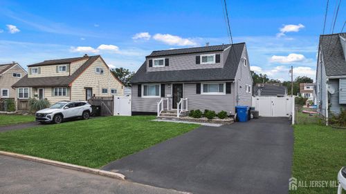 290 Sunset Ave, Old Bridge, NJ, 08857-1117 | Card Image