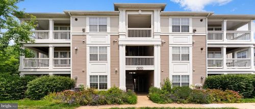 apt-203-8079 Lacy Dr, MANASSAS, VA, 20109-7752 | Card Image