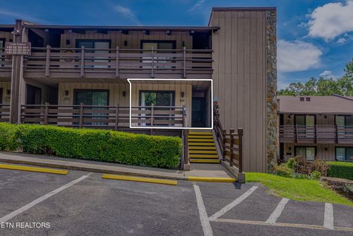 824-1081 Cove Rd, Sevierville, TN, 37876 | Card Image