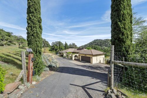 4084 Atlas Peak Road, Napa, CA, 94558 | Card Image