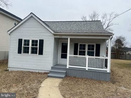 1018 4th St, GLEN BURNIE, MD, 21060-6743 | Card Image