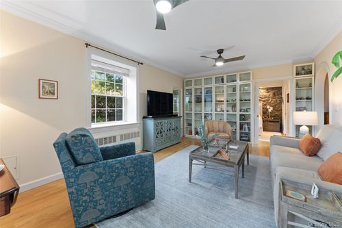 apt-gm-12 Brooklands, Yonkers, NY, 10708-3548 | Card Image