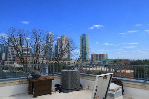 apt-213-1106 W 6th St, Austin, TX, 78703-5333 | Card Image