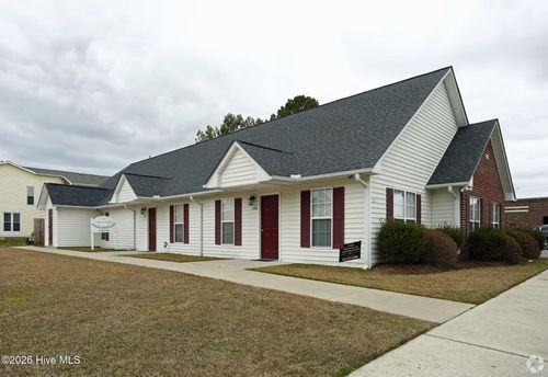 125 Oakmont Drive, Greenville, NC, 27858 | Card Image