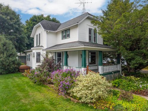 207 W 5th St Street, Sumner, IA, 50674 | Card Image