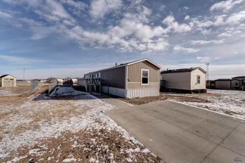 401 Spruce St, Rapid City, SD, 57701-1662 | Card Image