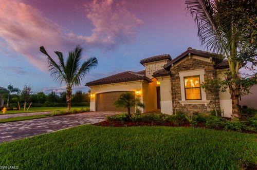 9234 Veneto Pl, NAPLES, FL, 34113-7721 | Card Image