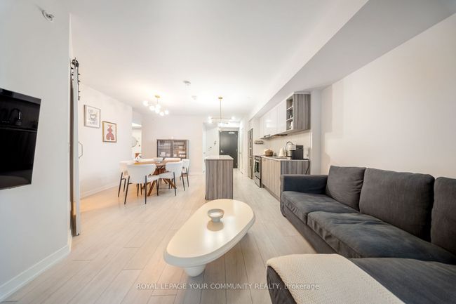 312 - 31 Tippett Rd, Condo with 2 bedrooms, 2 bathrooms and null parking in Toronto ON | Image 19