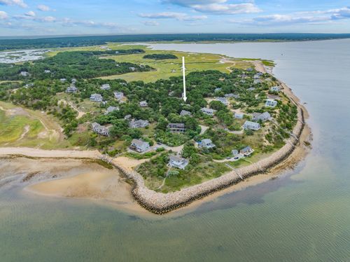 80 4th St, Wellfleet, MA, 02667 | Card Image