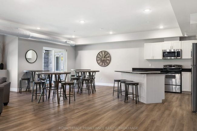 113 - 501 Frontenac St, Condo with 1 bedrooms, 1 bathrooms and null parking in Kingston ON | Image 17