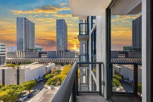 1503-11 Ne 6th St, Miami, FL, 33132 | Card Image