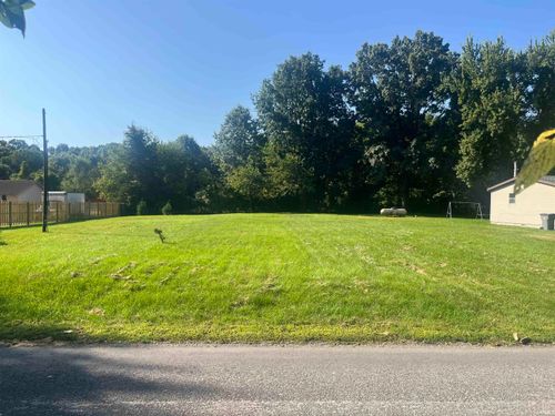 17850 County Road 102, Bristol, IN, 46507-9784 | Card Image