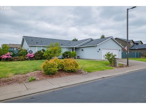 5323 Olympic Cir, Eugene, OR, 97402-6496 | Card Image