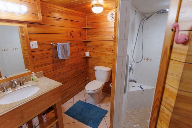 6194 Bear Trl, House other with 4 bedrooms, 4 bathrooms and null parking in WEEKI WACHEE FL | Image 25