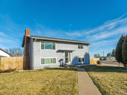 2950 Lancaster Dr, Pueblo, CO, 81005 | Card Image