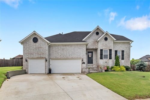 1017 Marbella Ct, Cave Springs, AR, 72718-5510 | Card Image
