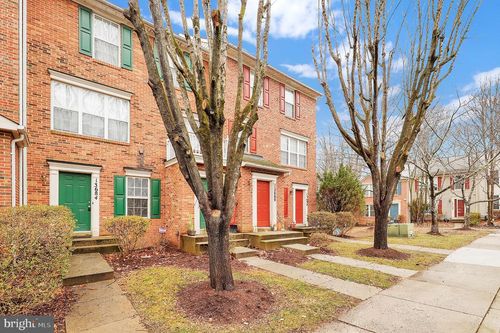 13684 Palmetto Cir, GERMANTOWN, MD, 20874-6241 | Card Image