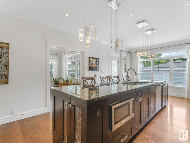 12802 123a St Nw, House other with 4 bedrooms, 3 bathrooms and null parking in Edmonton AB | Image 11