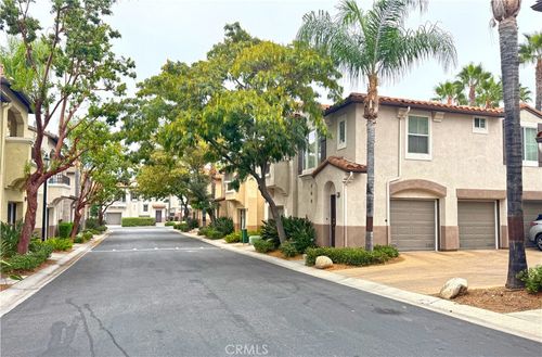 39266 Turtle Bay, Murrieta, CA, 92563-8129 | Card Image