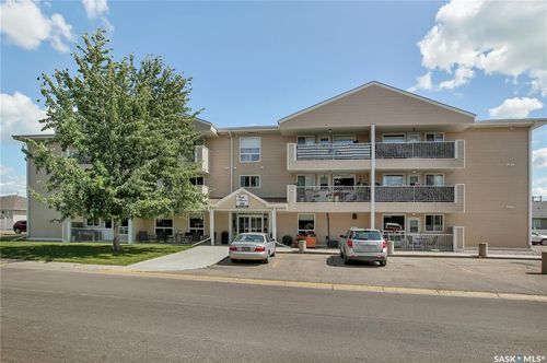 107-206 Pioneer Place, Warman, SK, S0K4S0 | Card Image