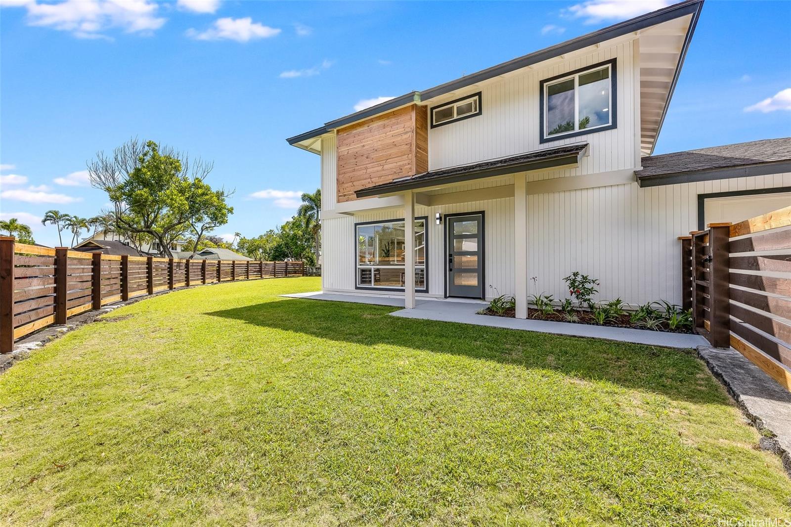 Nahewai Pl, Kaneohe, HI 96744