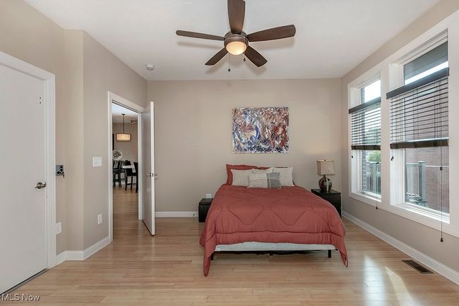1374 Slate Ct, Condo with 4 bedrooms, 4 bathrooms and null parking in Cleveland Heights OH | Image 21