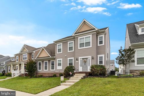 41412 Doctors Crossing Rd, LEONARDTOWN, MD, 20650-2975 | Card Image