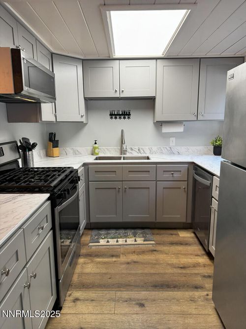 61-810 Alder Ave, Incline Village, NV, 89451-8296 | Card Image