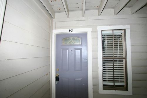 apt-102-17401 Red Oak Dr, Houston, TX, 77090-1262 | Card Image