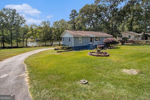 4119 Murray Lake Cir, Forest Park, GA, 30297-3668 | Card Image