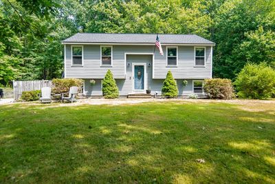 39 High Street, House other with 2 bedrooms, 1 bathrooms and null parking in Stratham NH | Image 1