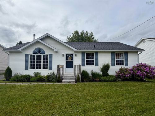 12 Lorraine Lane, Lower South River, NS, B2G0B4 | Card Image
