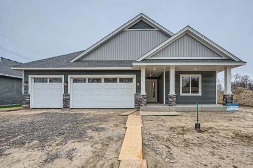 6318 Goodwin Ln, Wyoming, MN, 55092 | Card Image