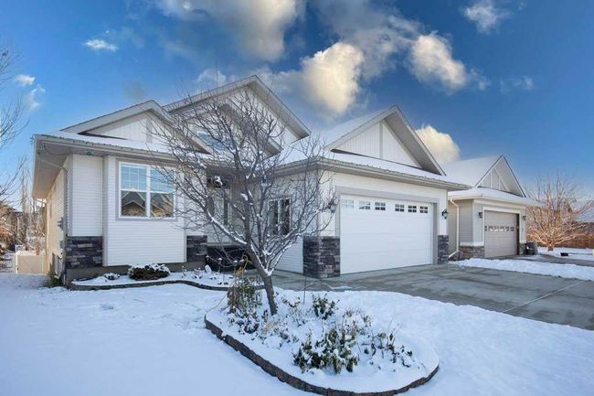 2 Legacy Cove, House detached with 4 bedrooms, 3 bathrooms and 4 parking in Sylvan Lake AB | Image 3