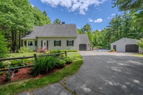 74 Copeland Hill Rd, Holden, ME, 04429-7024 | Card Image