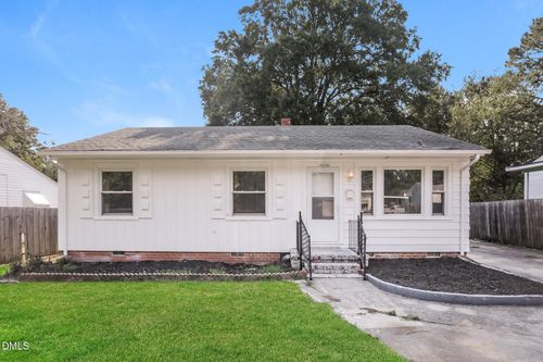 1113 Meadow St S, Wilson, NC, 27893-5937 | Card Image