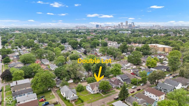 A short walk or bike ride to Fountain Square & Indpls neighborhoods bring you cultural districts with vibrant galleries, music venues, art events, & foodie heaven! | Image 50