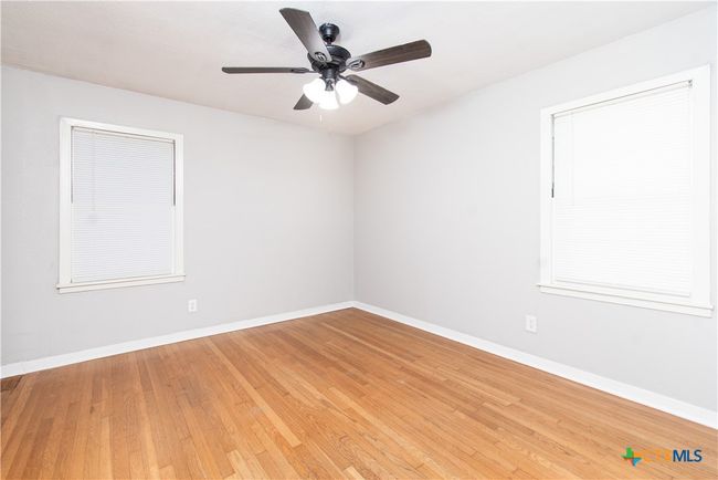 1902 S 41 St St, House other with 3 bedrooms, 2 bathrooms and null parking in Temple TX | Image 11