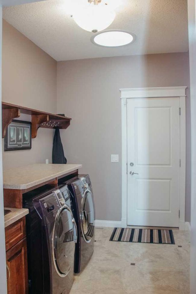 22 Crystal Cres, House other with 3 bedrooms, 3 bathrooms and 5 parking in Widewater AB | Image 39