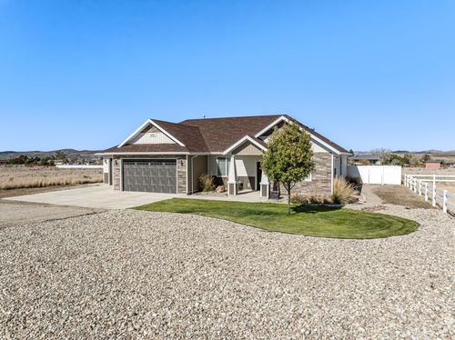 171 Spring Creek Pkwy, Spring Creek, NV, 89815-5130 | Card Image