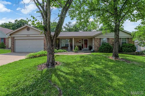 401 Coronation Dr, O Fallon, MO, 63366-2137 | Card Image